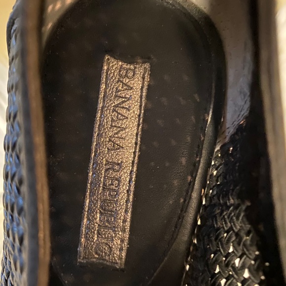 BANANA REPUBLIC Leather platform peep-toe heels - Picture 4 of 4